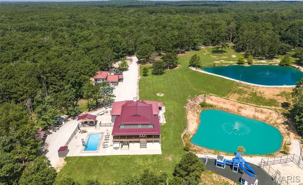 Photo of 1060 County Road 6570