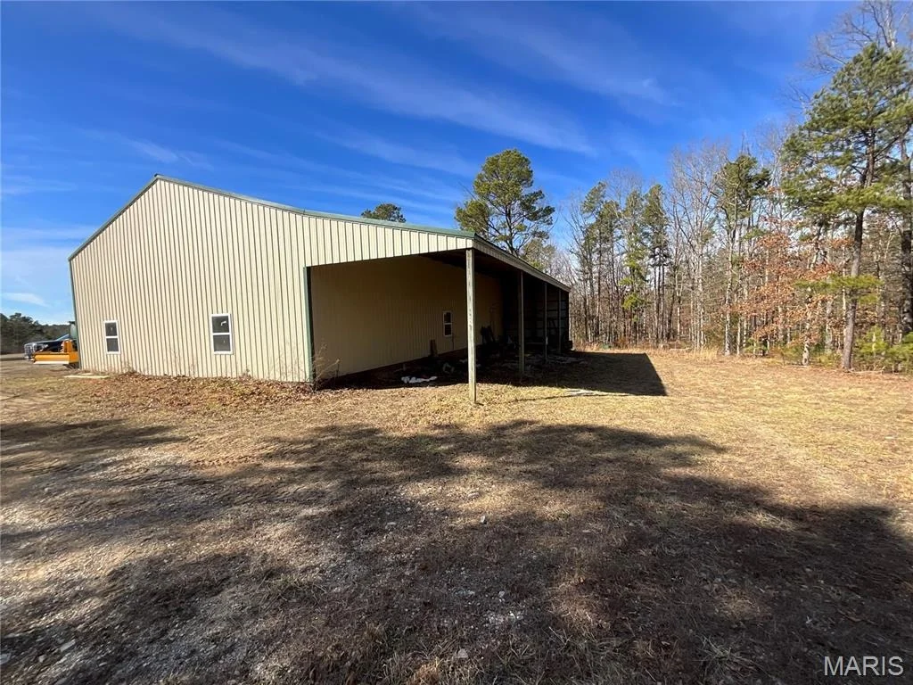 Photo of 19056 Country Road 427