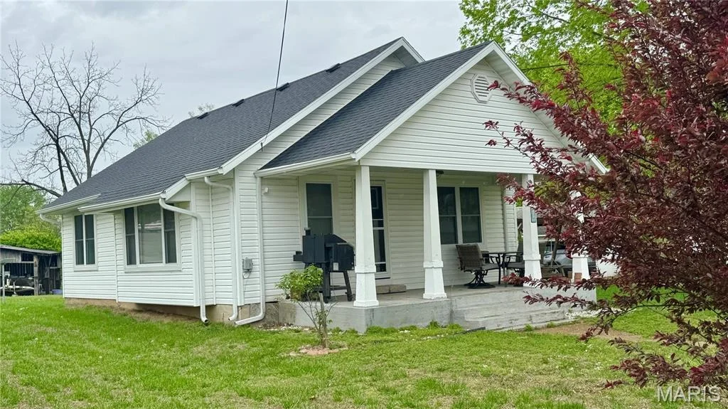 Photo of 614 10th Street