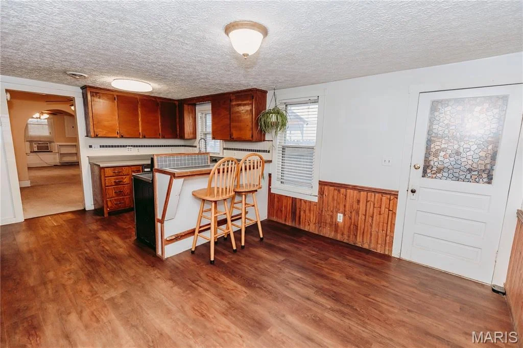 Photo of 412 W Chestnut Street