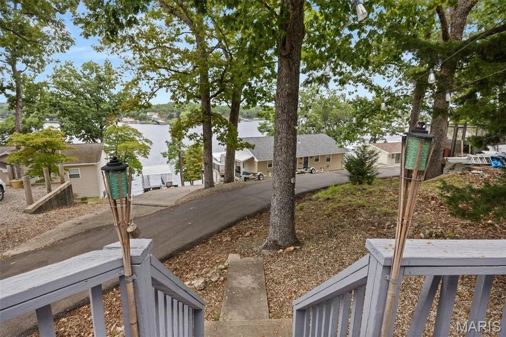 Photo of 33017 Fairglen Road