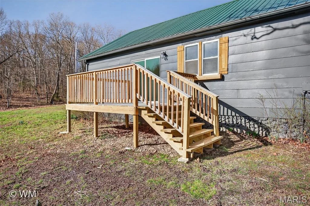 Photo of 16245 Badger Road