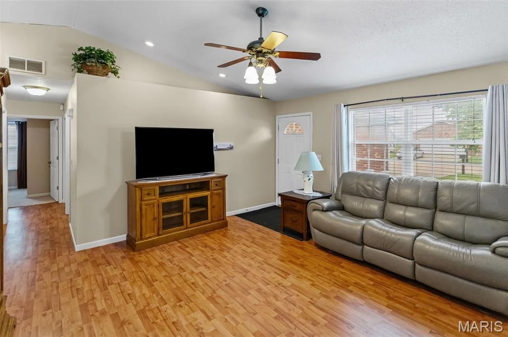 Photo of 518 Deer Run