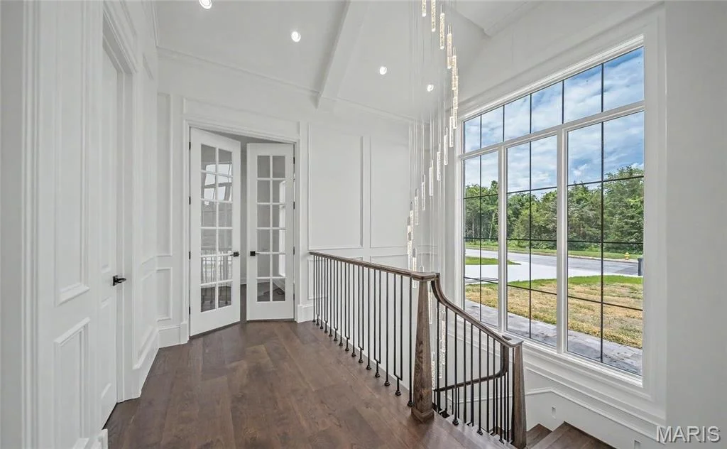 Photo of 604 Winchester Drive