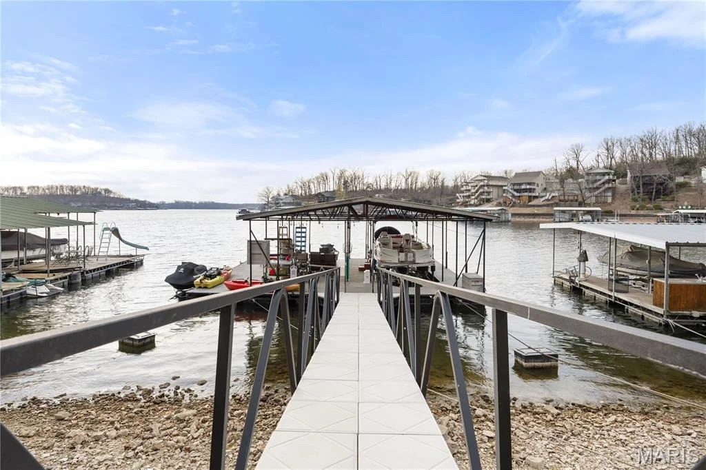 Photo of 30481 Edgeview Drive