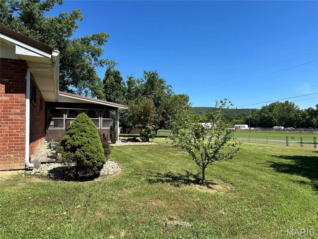 Photo of 113 Fairlane Drive