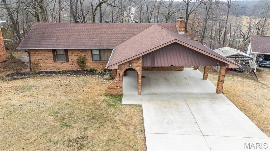 Photo of 2855 Lakeside Drive
