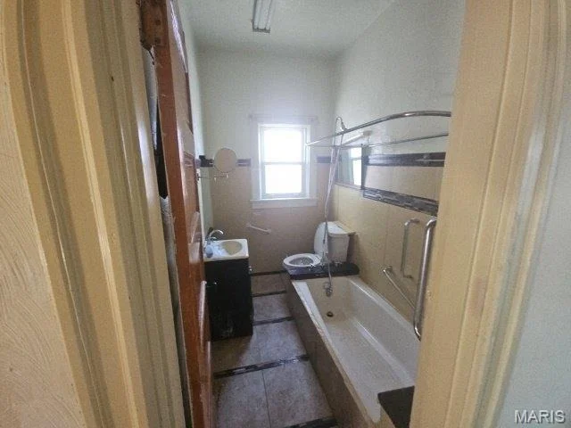 Photo of 5165 Maple Avenue