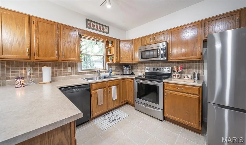 Photo of 1112 Sycamore Drive