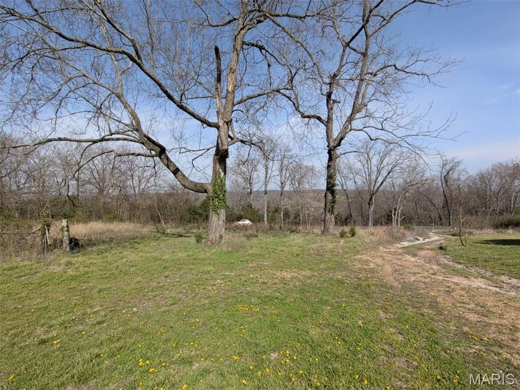 Photo of 5000 Highway 5