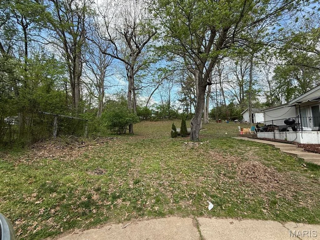 Photo of 2609 Forest Lane