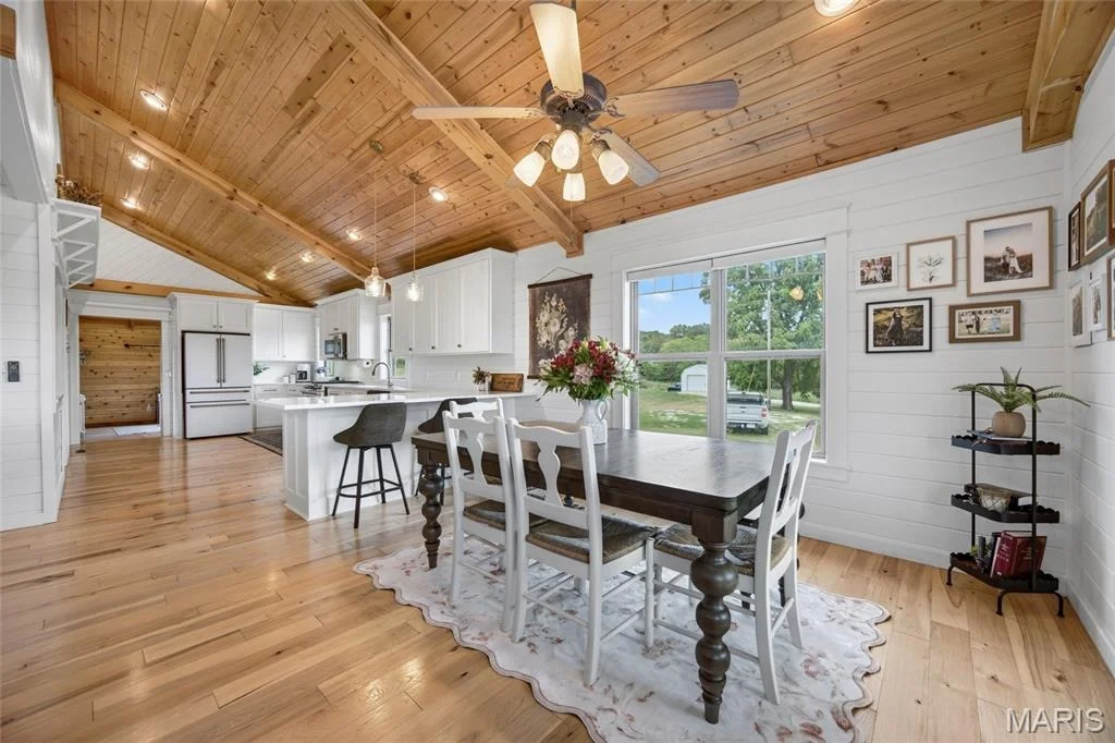 Photo of 2167 Susanna Road
