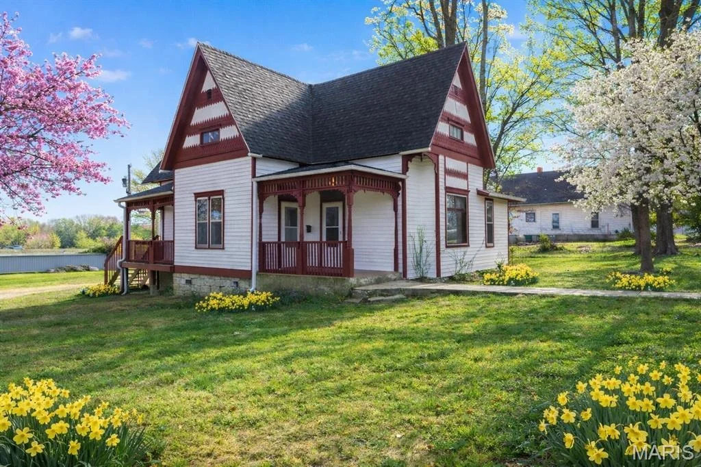 Photo of 722 M- Maple Street