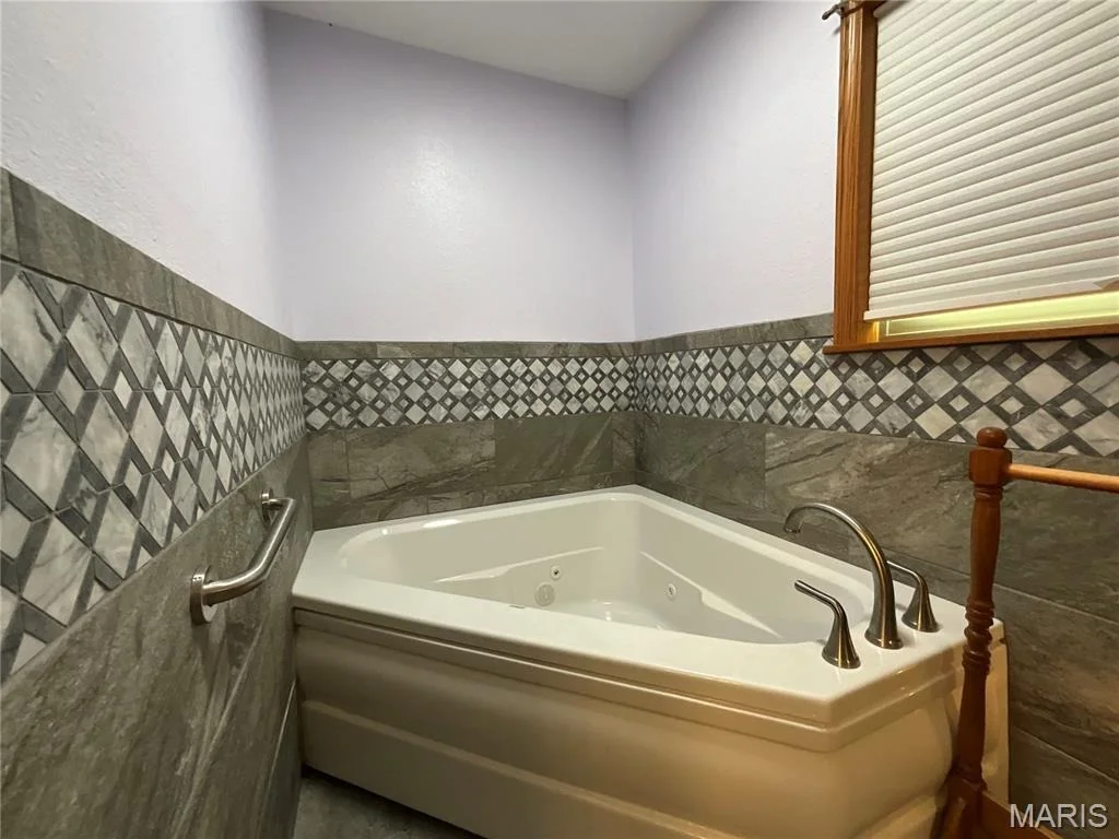 Photo of 19056 Country Road 427