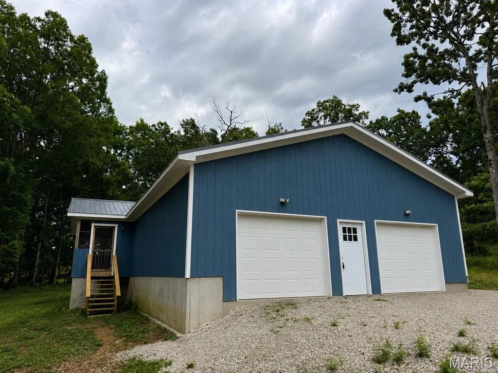 Photo of 21503 Highway 28 W
