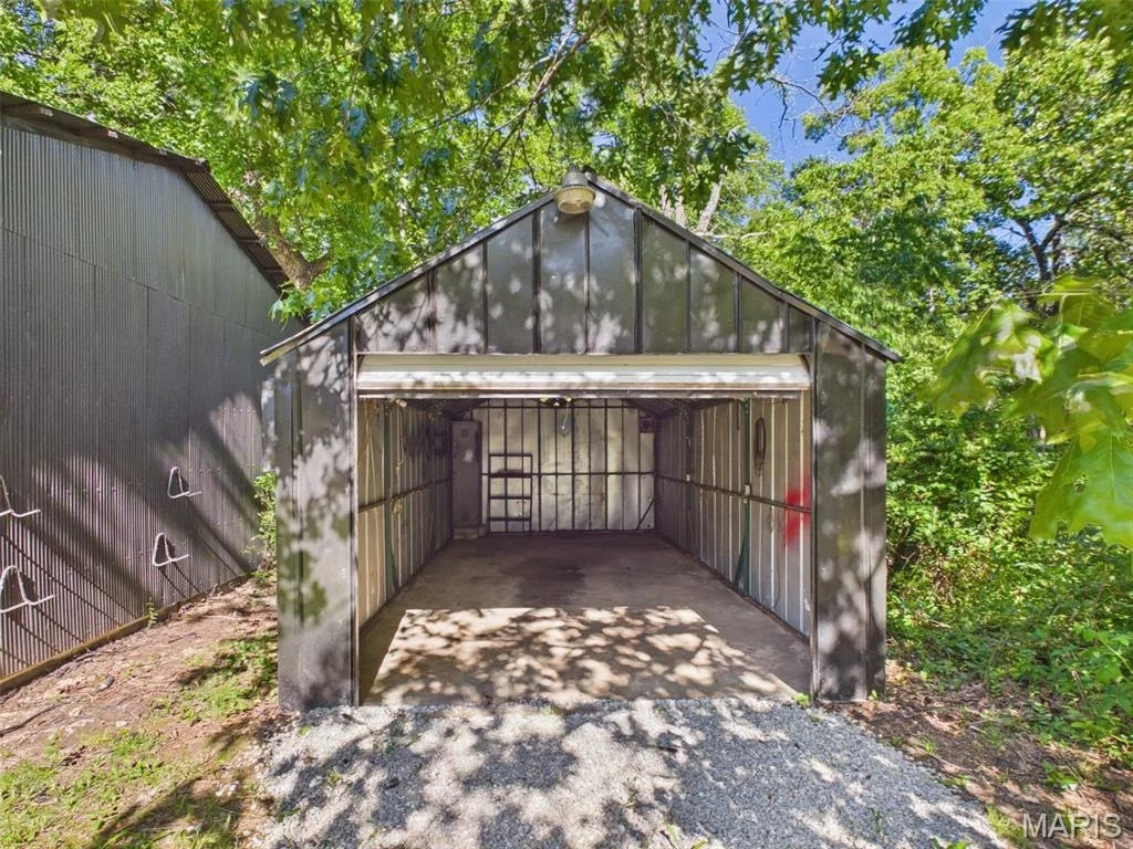 Photo of 21700 Highway Y