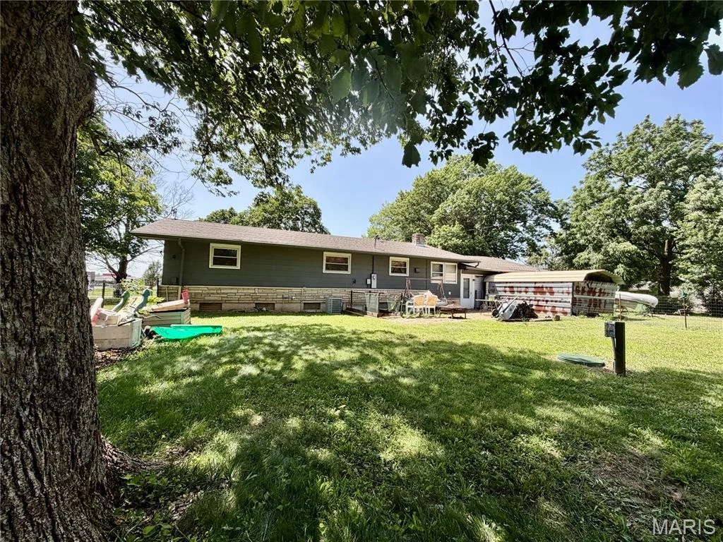 Photo of 1146 Tower Road