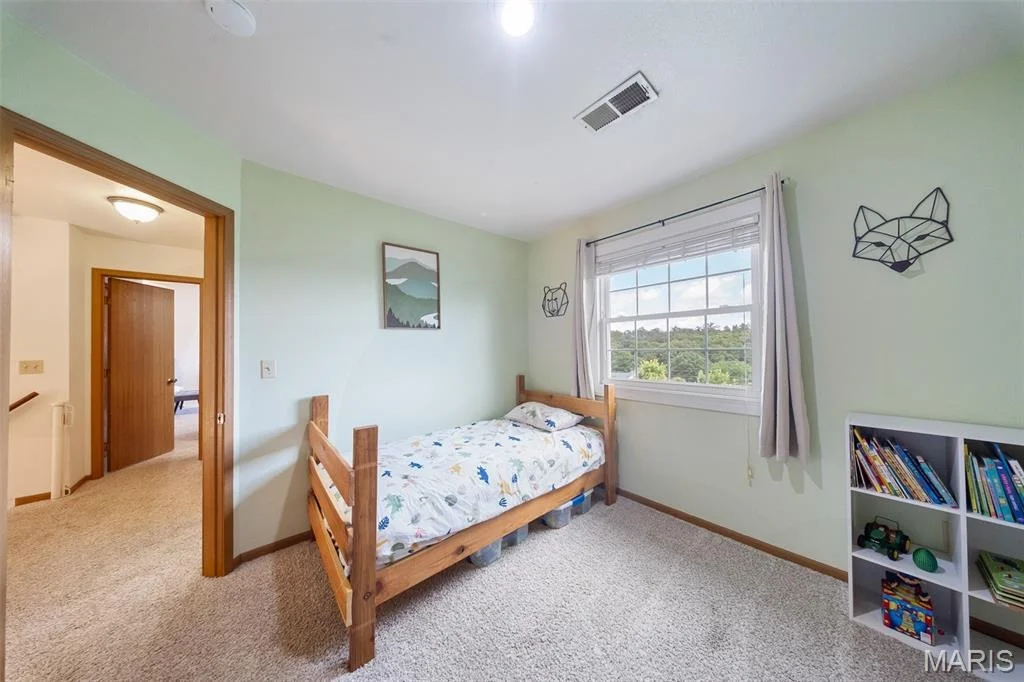 Photo of 105 Meadow Lane