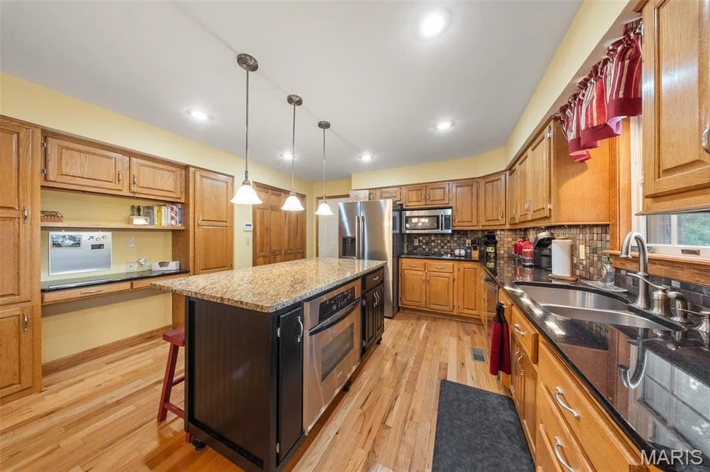 Photo of 905 Cypress Drive