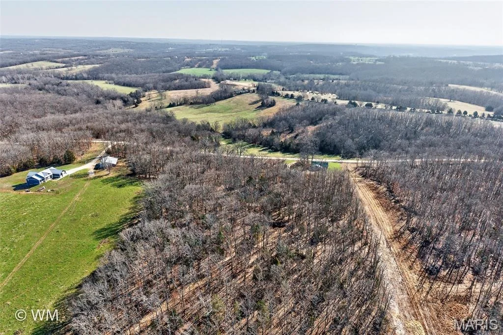 Photo of 16245 Badger Road