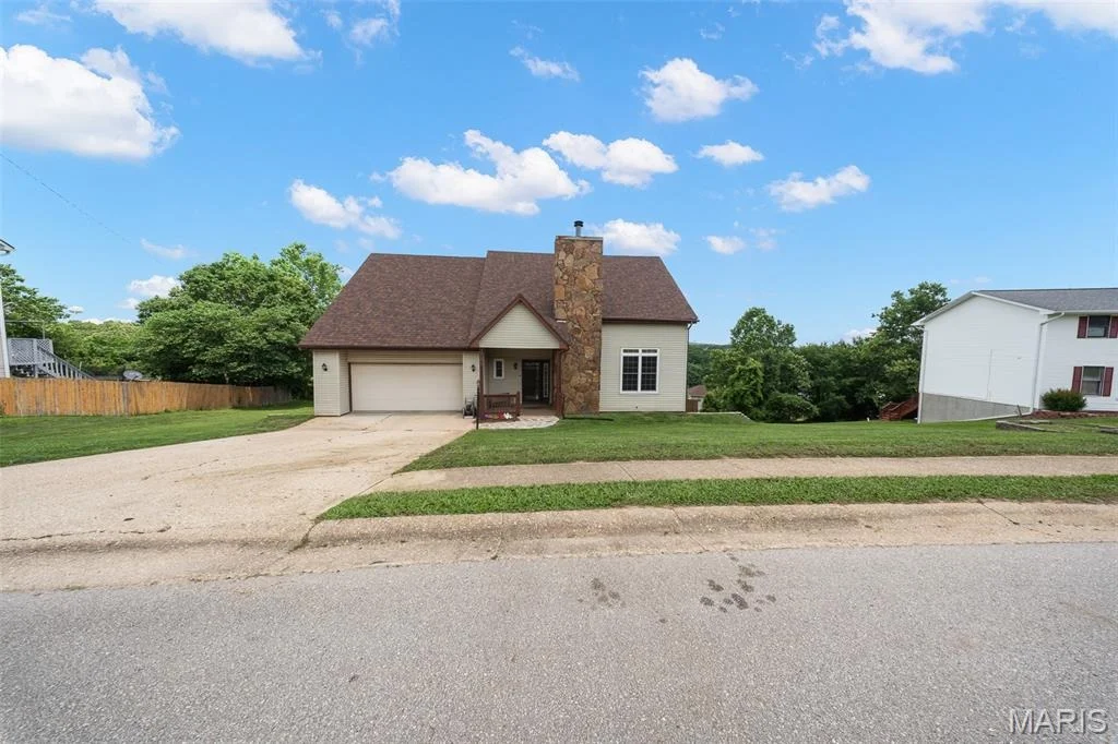 Photo of 105 Meadow Lane