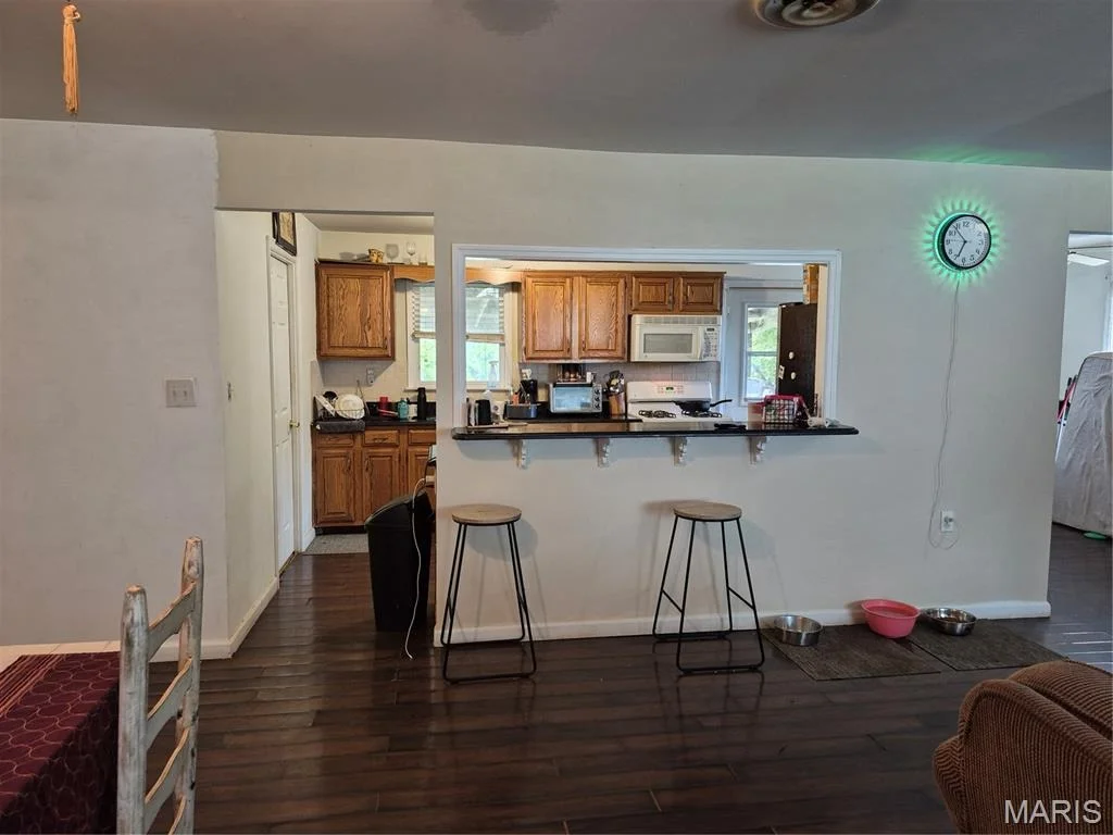 Photo of 123 Apple Grove Road