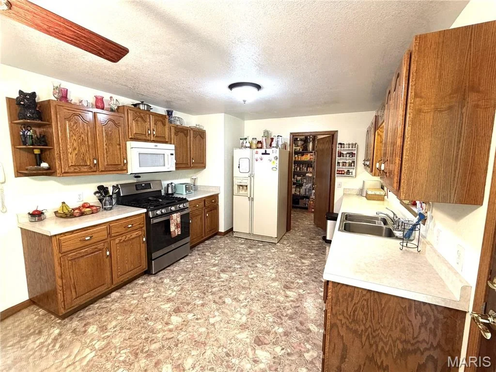 Photo of 2864 Spring Valley Road