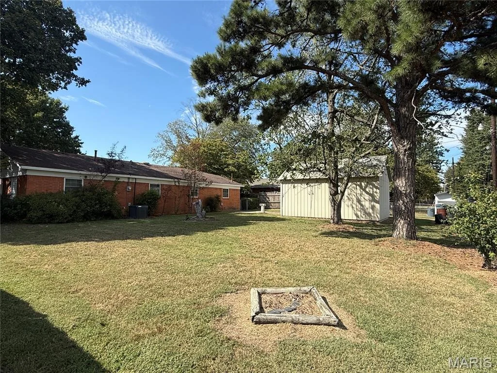 Photo of 938 Masterson Street