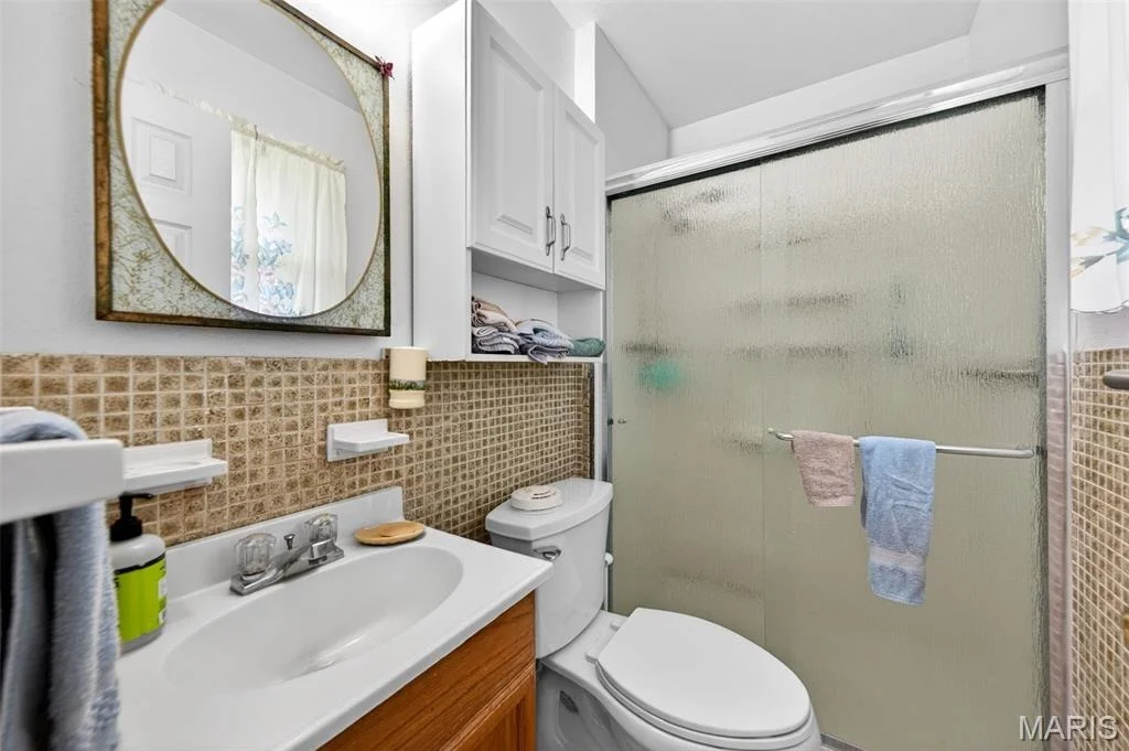Photo of 33 Cloverdale Drive