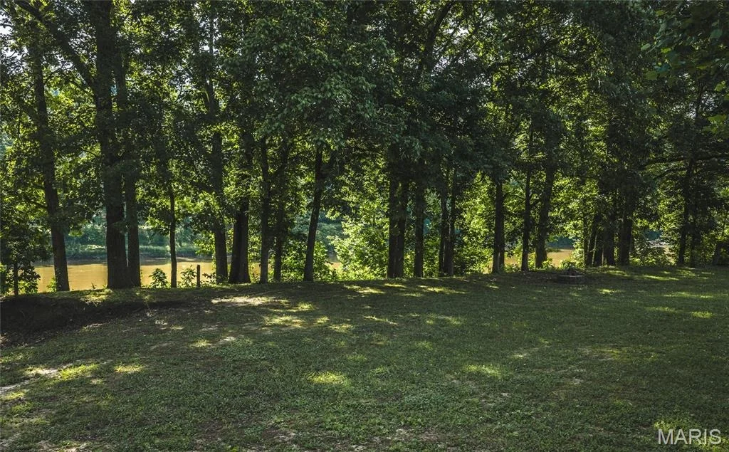 Photo of 17904 Cliff Road