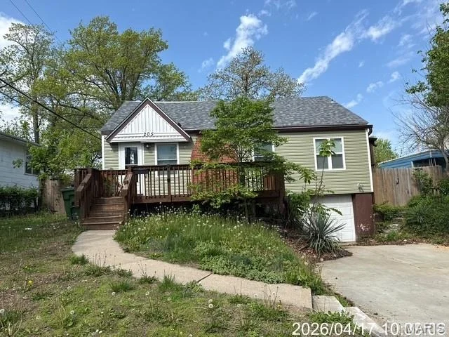 Photo of 205 Woodland Drive