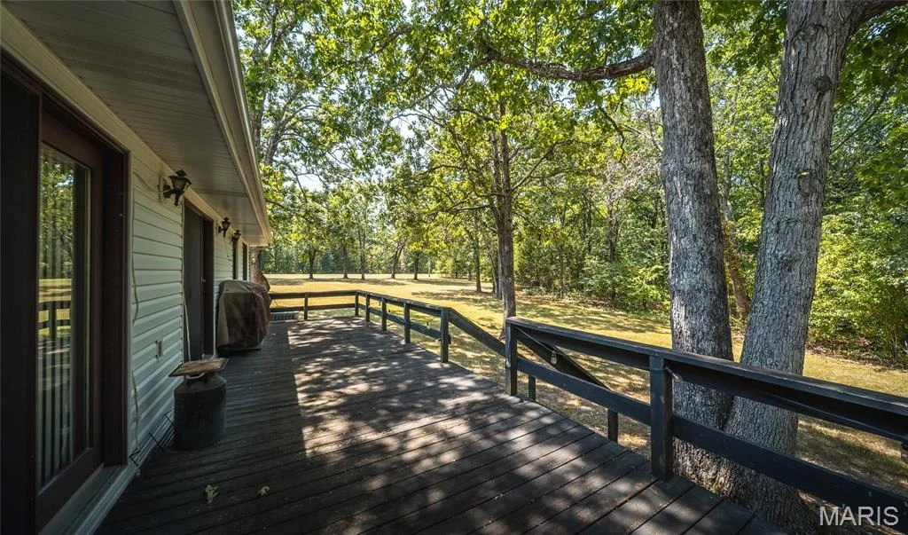 Photo of 13915 Maple Lane