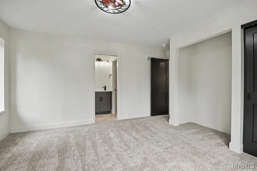 Photo of 406 Meyer Avenue