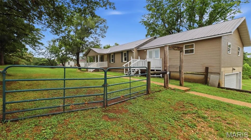 Photo of 18855 County Road 7300
