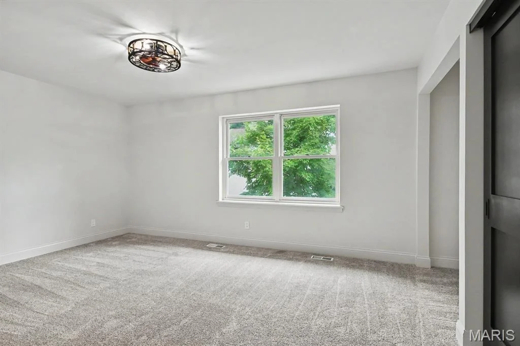 Photo of 406 Meyer Avenue