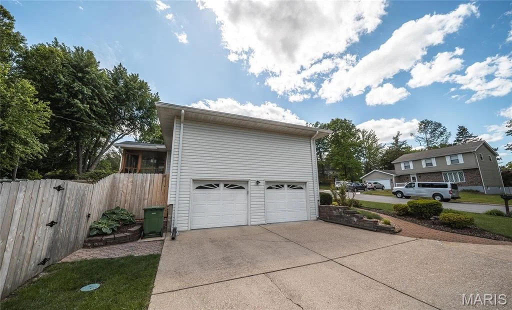Photo of 1112 Sycamore Drive