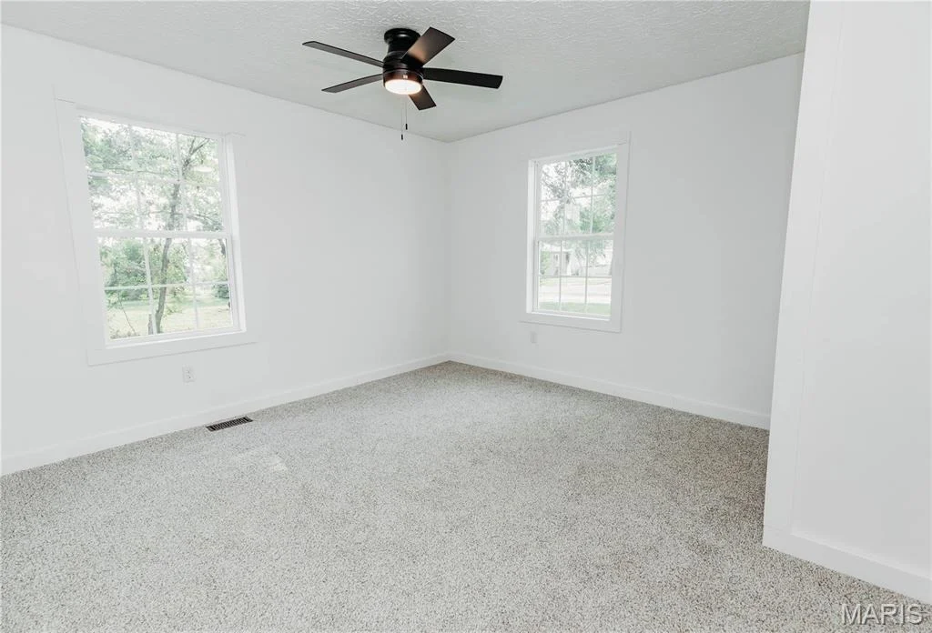 Photo of 303 S Pine Street