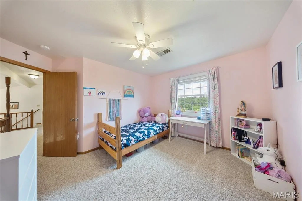 Photo of 105 Meadow Lane