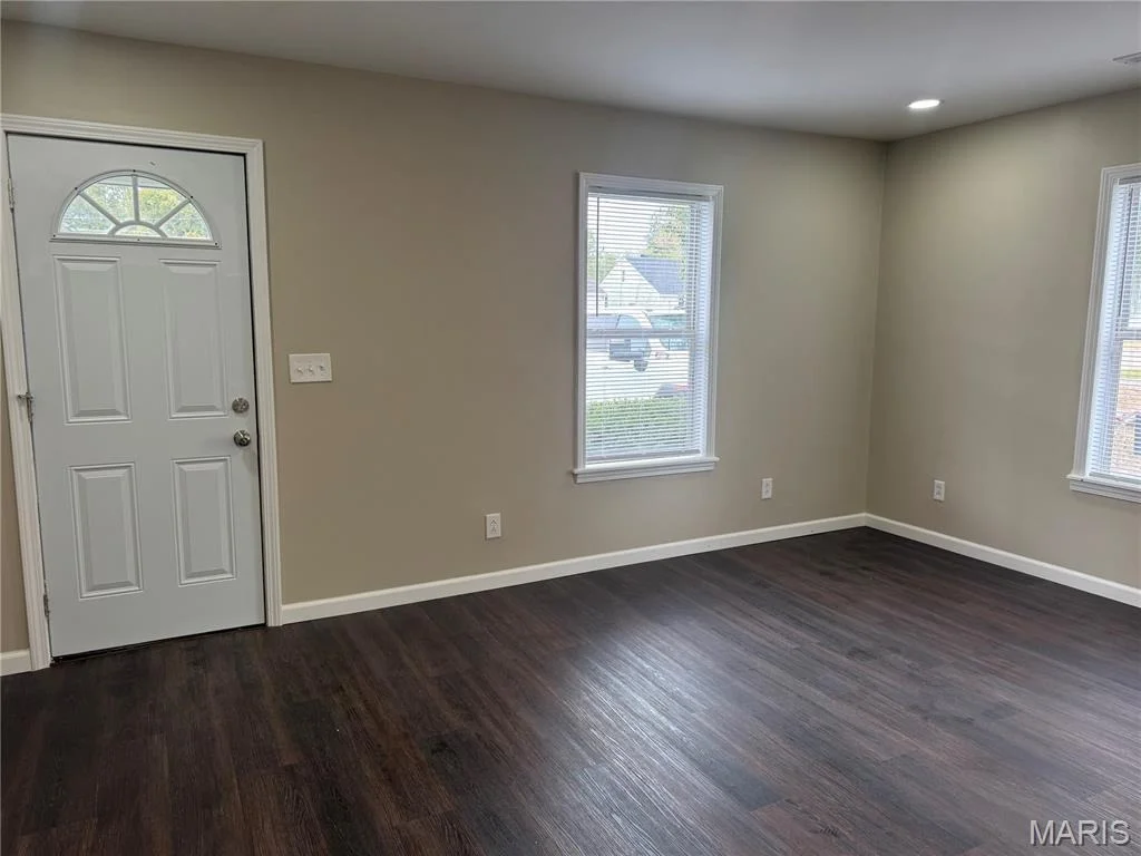 Photo of 309 Benton Street