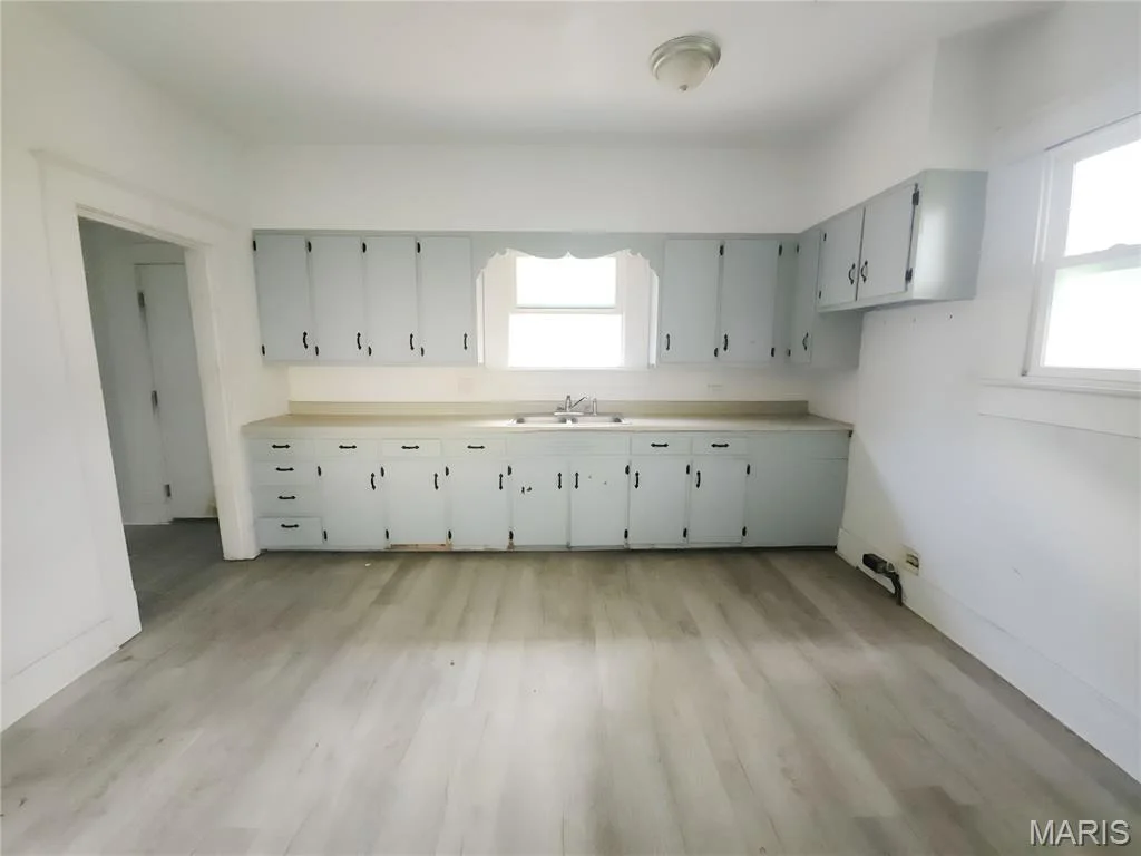 Photo of 302 N 3rd Street