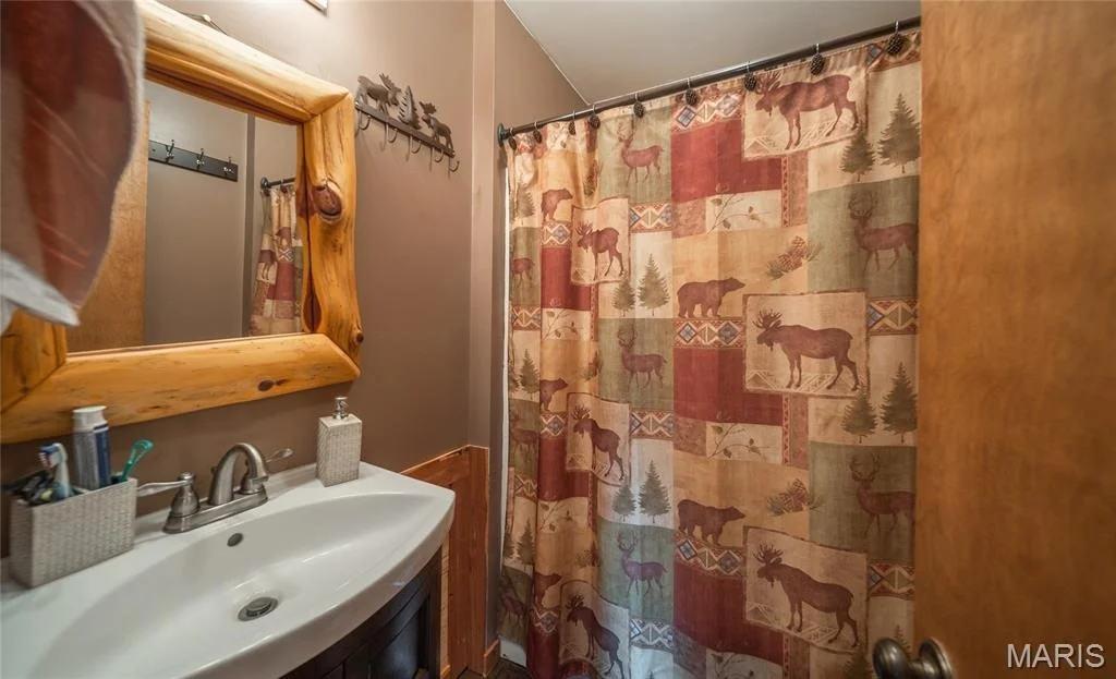 Photo of 22760 Private Drive 9002
