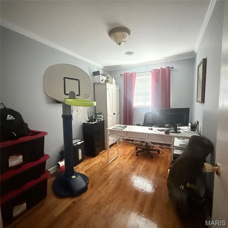 Photo of 1116 Locust Drive