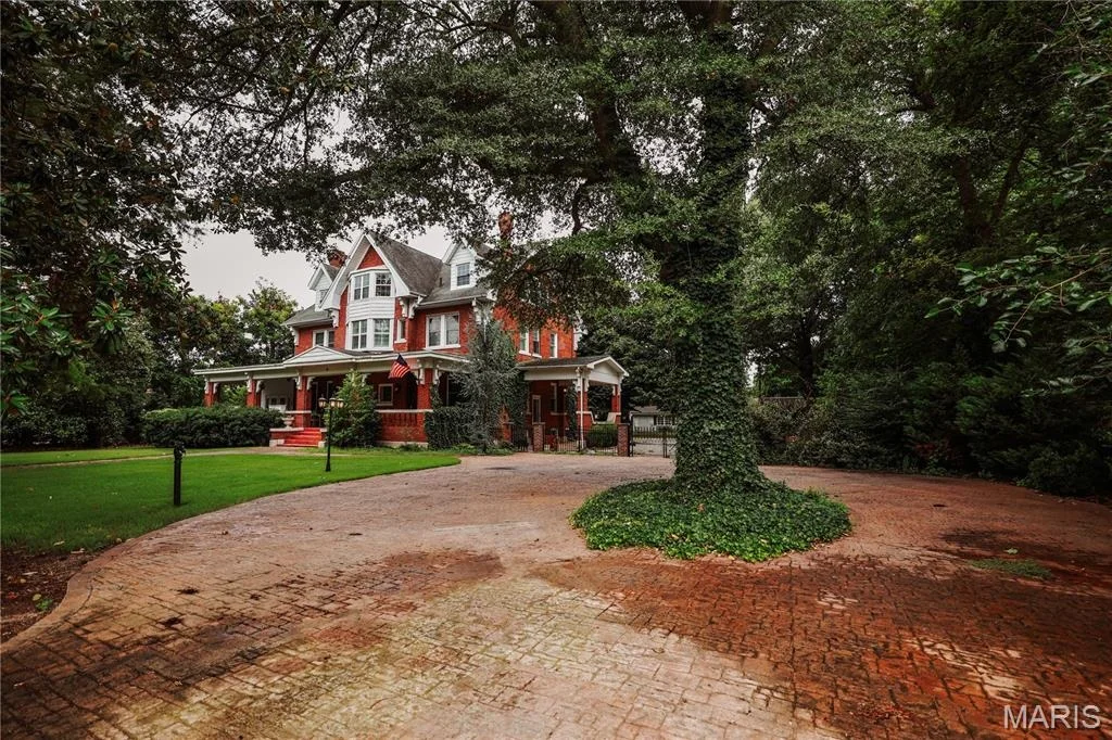 Photo of 201 N Jackson Street