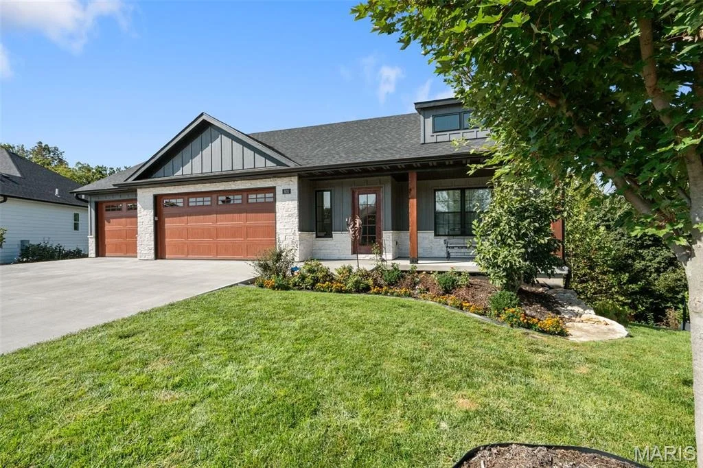 Photo of 920 Engle Drive