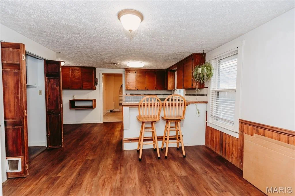 Photo of 412 W Chestnut Street