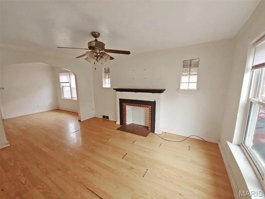 Photo of 8729 Acacia Drive