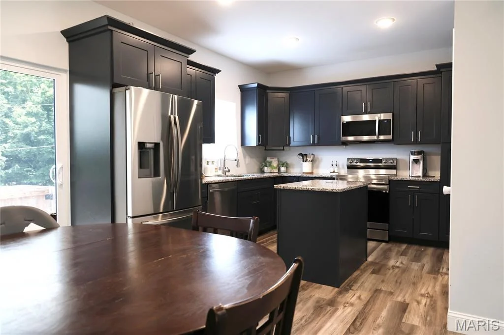 Photo of 15580 Top Drive