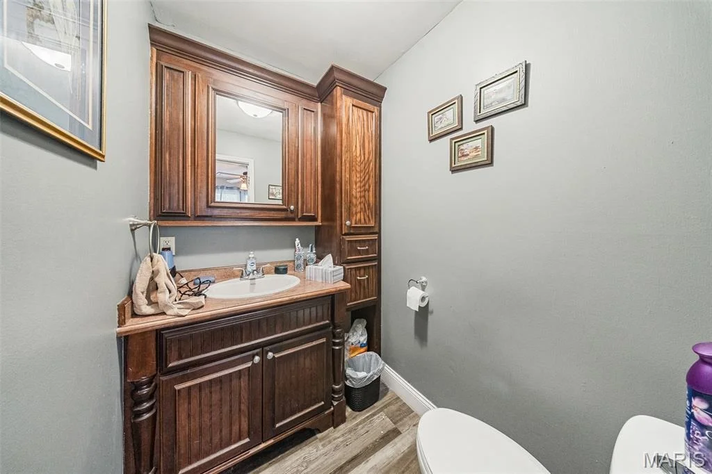 Photo of 435 Forest Lane