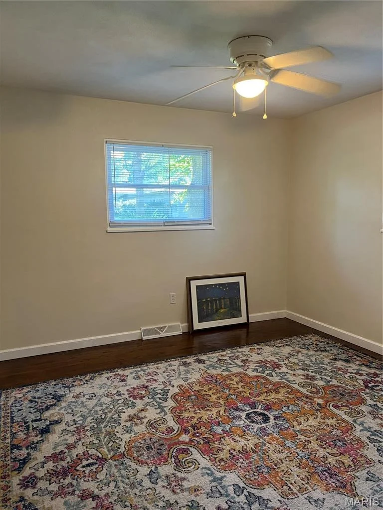Photo of 121 Richmond Drive