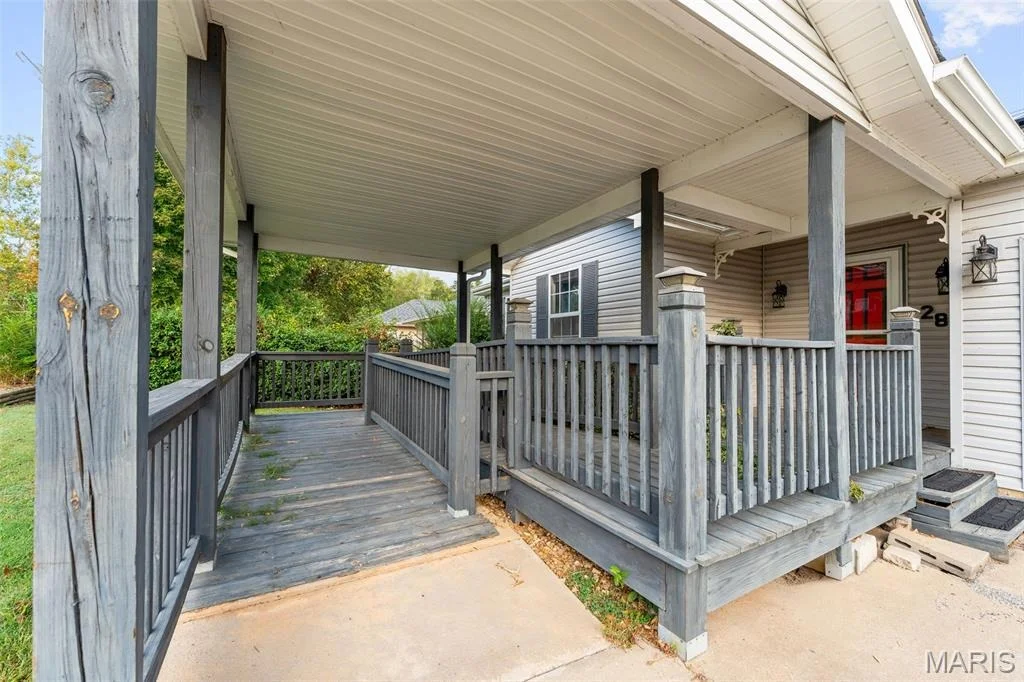 Photo of 2819 Katella Lane